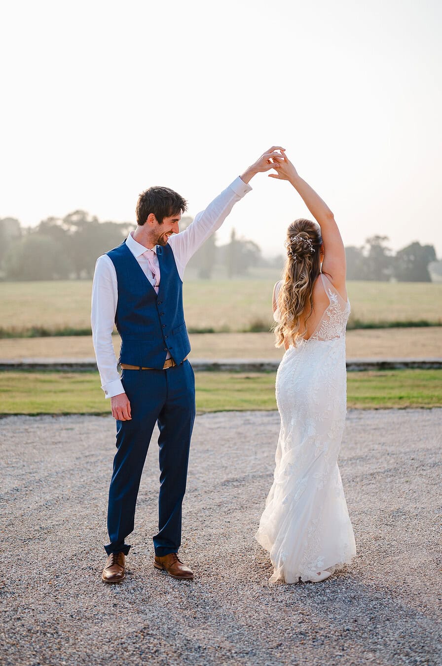 20 Amazing Wedding Ideas To Add That Fun Factor