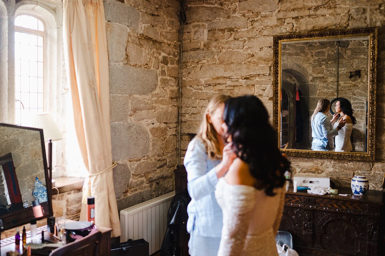 Getting ready for your elopement wedding at Pengersick Castle, Cornwall - Elopement Portfolio